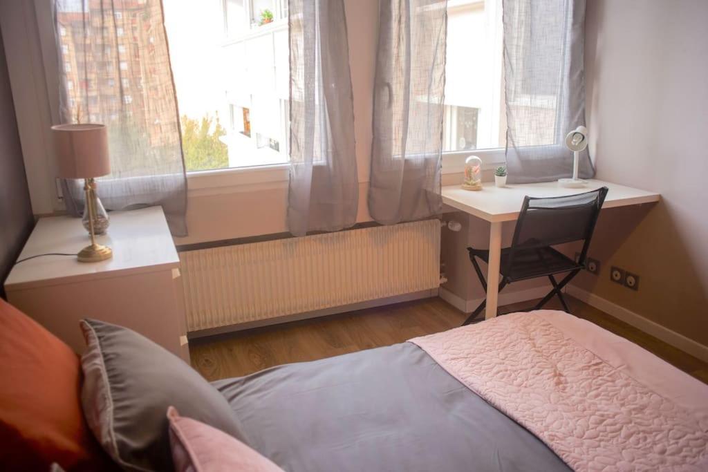 T2 Cosy & Moderne Avec Parking Prive Gratuit A Villeurbanne Exterior foto